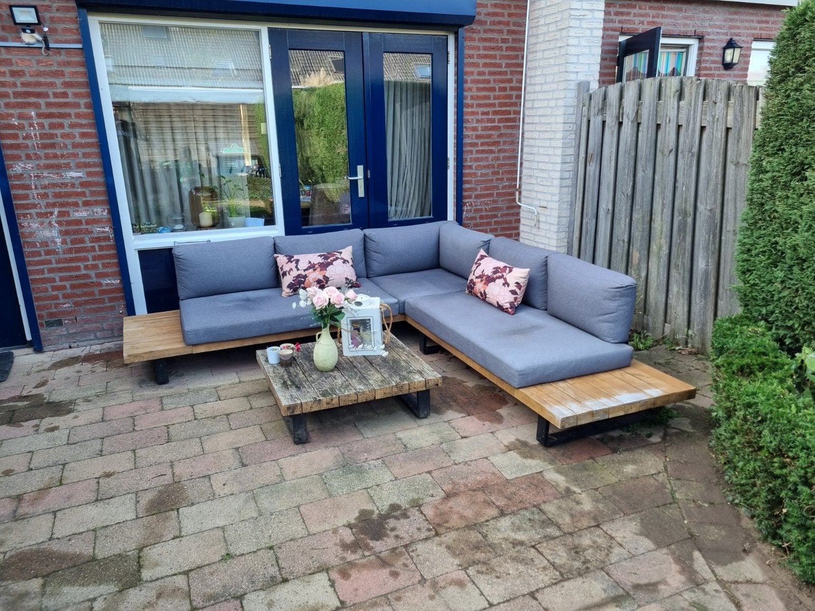 Buitenbank met tafel - Opknapper voor de handige klusser, Ophalen, Gebruikt, Loungeset, Bank