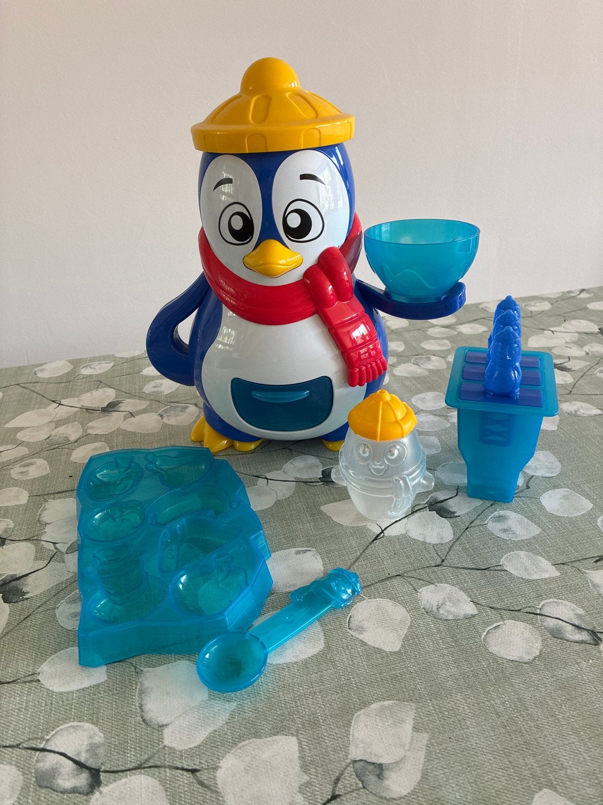 Slush maker pinguïn - Maak je eigen slush ijs!, Ophalen of Verzenden, Zo goed als nieuw, Jongen of Meisje