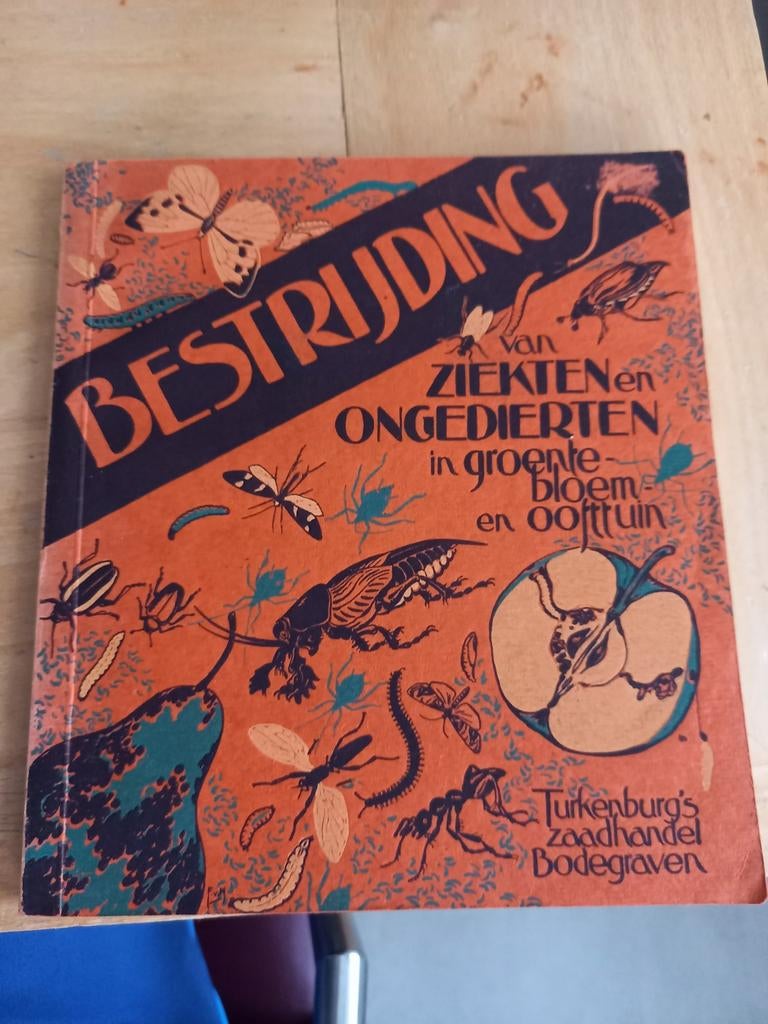 UNIEK GAAF BOEK
BESTRIJDINGS MIDDELEN BOEK OP DE DE MANIER V, Ophalen of Verzenden