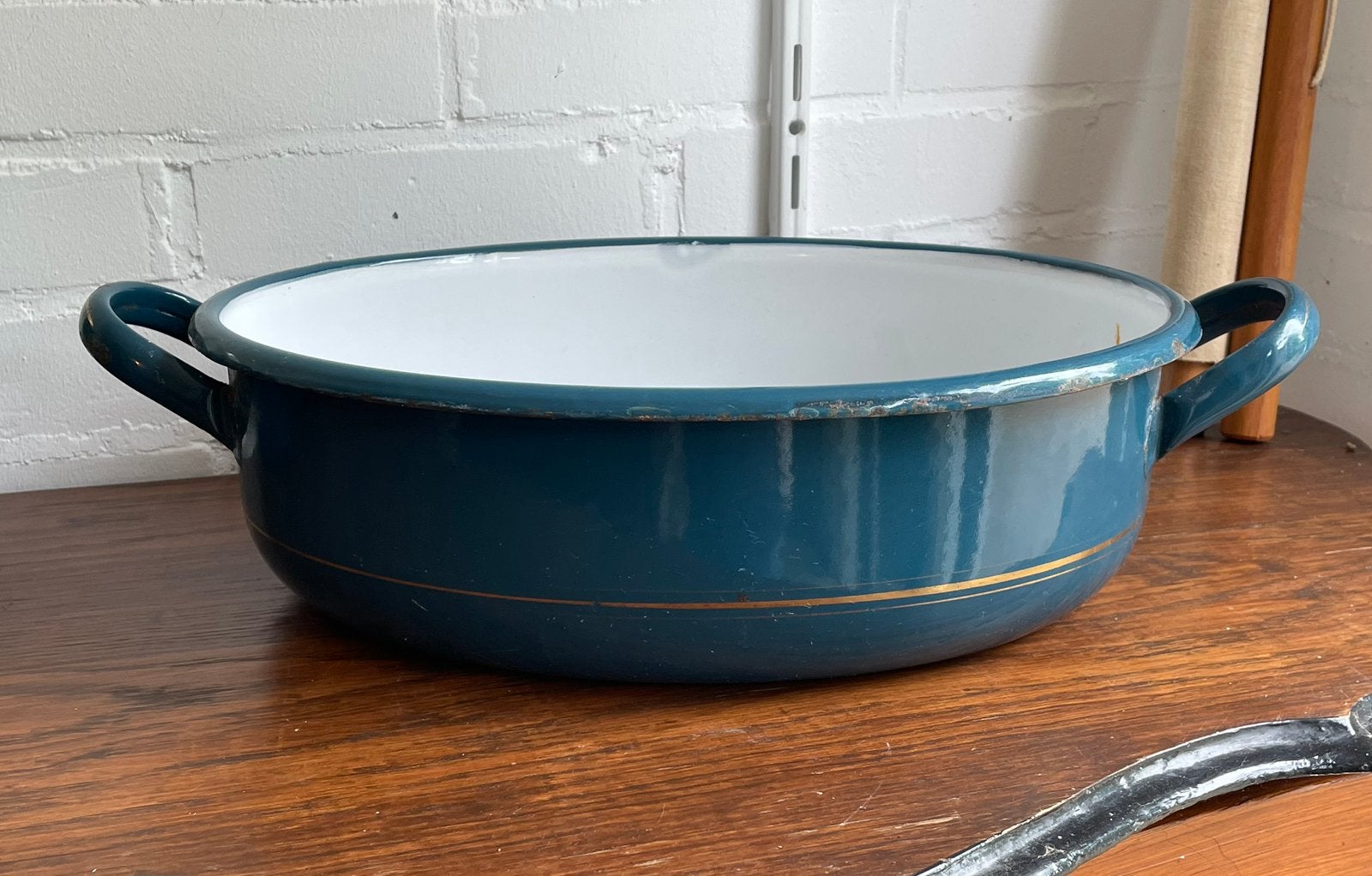 Een petrol blauw emaille teil, Antiek en Kunst, Antiek | Emaille, Ophalen of Verzenden