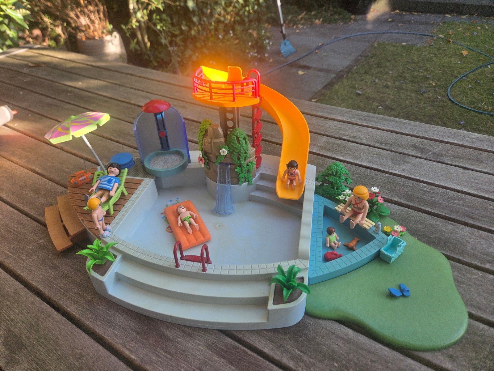 Playmobil Zwembad met glijbaan en familie, Kinderen en Baby's, Gebruikt, Complete set, Overige typen, Ophalen of Verzenden