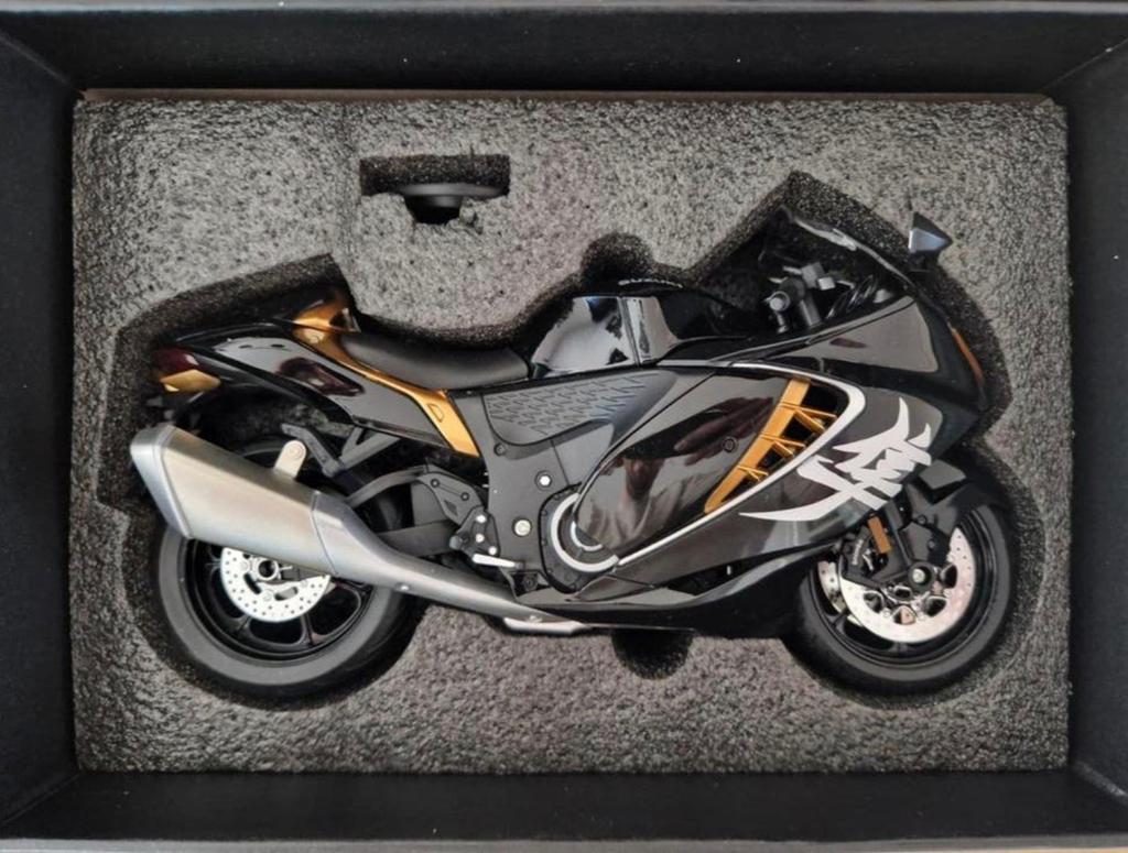 1:9 Suzuki Hayabusa, Ophalen of Verzenden, Auto