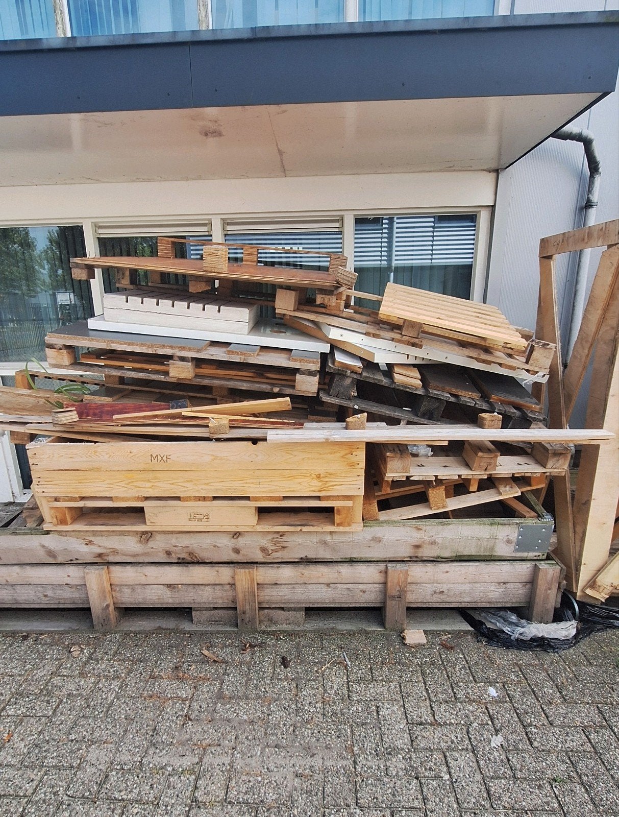 GRATIS HOUT, Ophalen