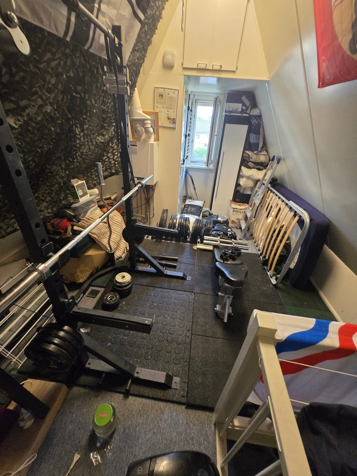 Squatrack met halterstangen en gewichten bankje en dumbells, Ophalen of Verzenden, Gebruikt, Benen, Halterset