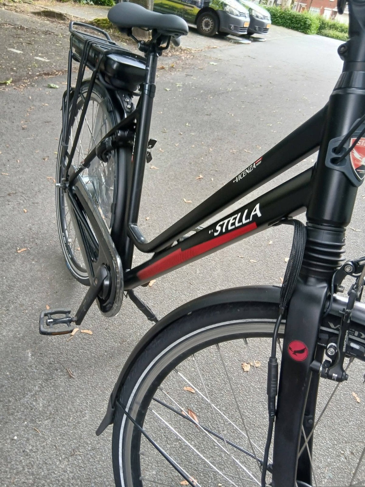 STELLA VICENZA SUPERIOR NERO ELEKTRISCHE DAMESFIETS, 53 tot 56 cm, Versnellingen, Zo goed als nieuw, Ophalen