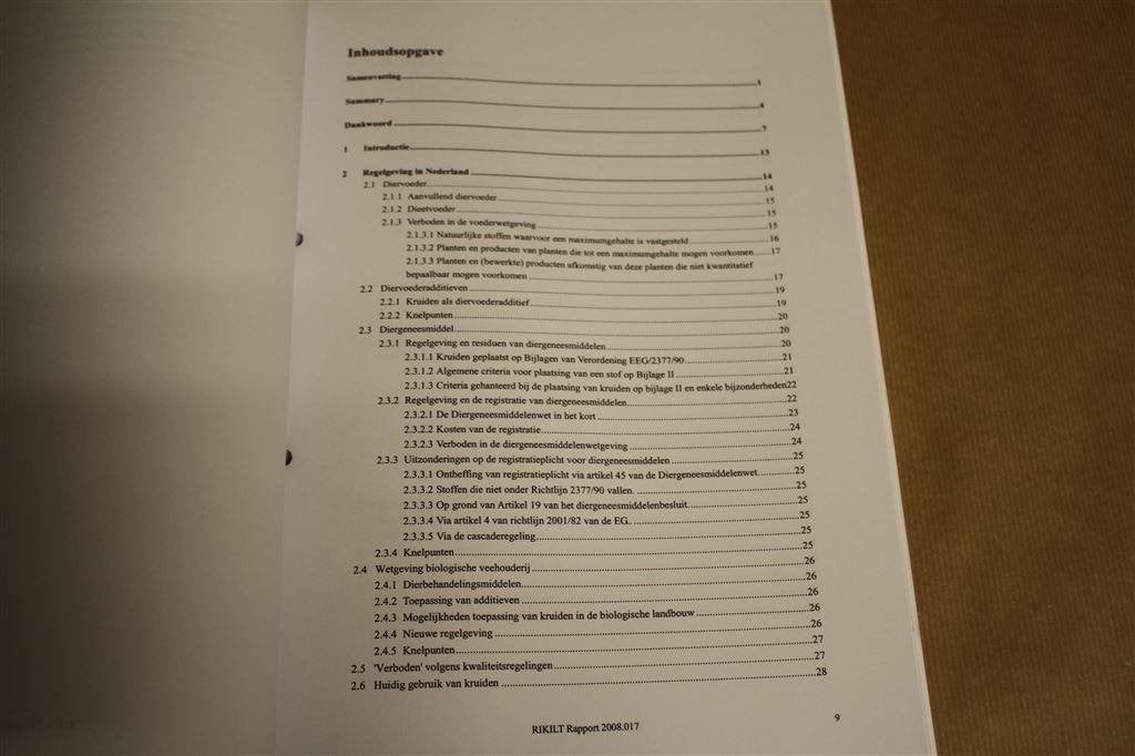 Kruiden in veehouderij. Juridische richtlijnen., Boeken, Ophalen of Verzenden, Zo goed als nieuw, Kruiden en Alternatief