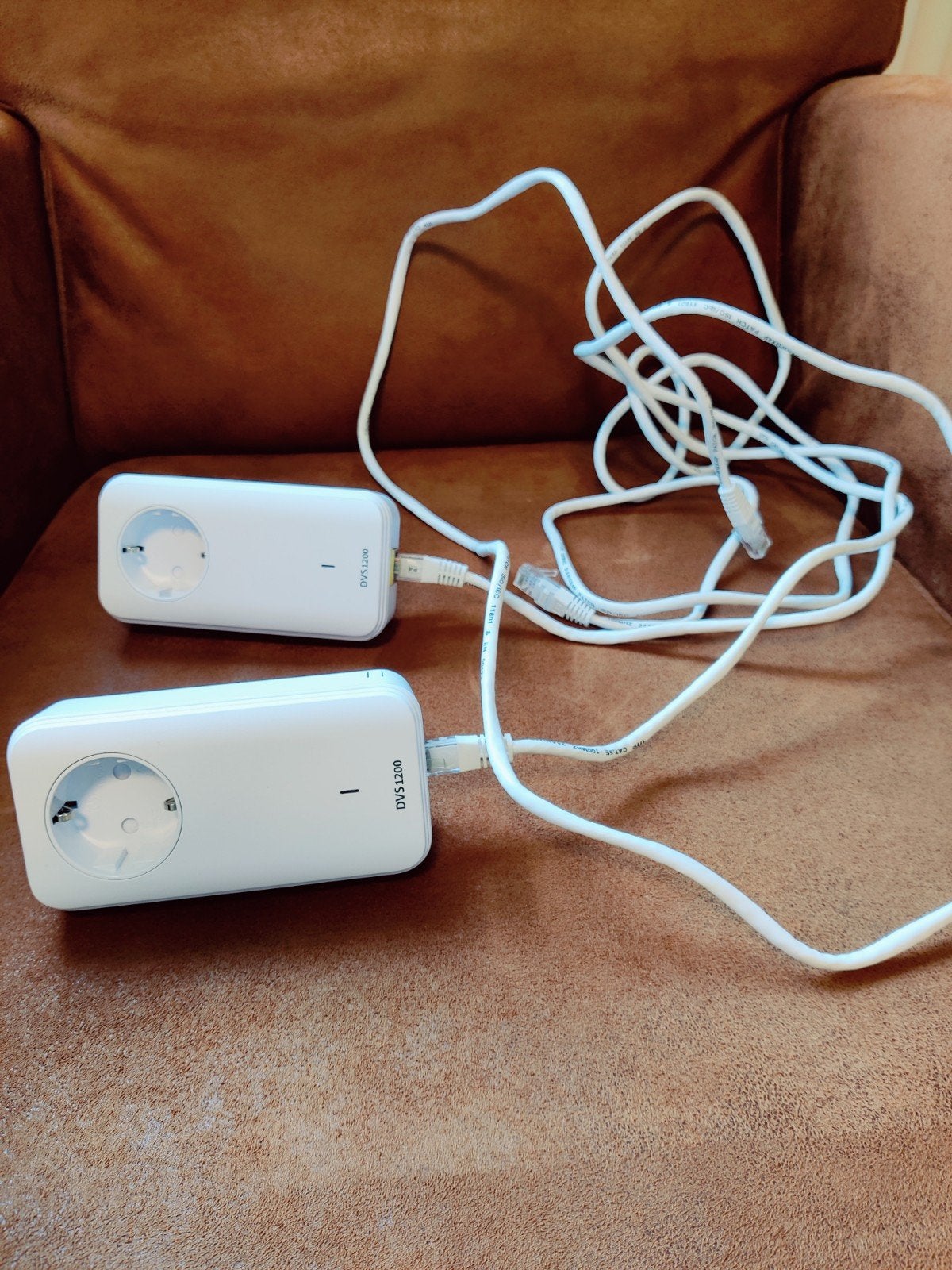 2 KPN DVS-1200 powerline adaptors incl. netwerkkabels, Ophalen of Verzenden, Nieuw, Kpn