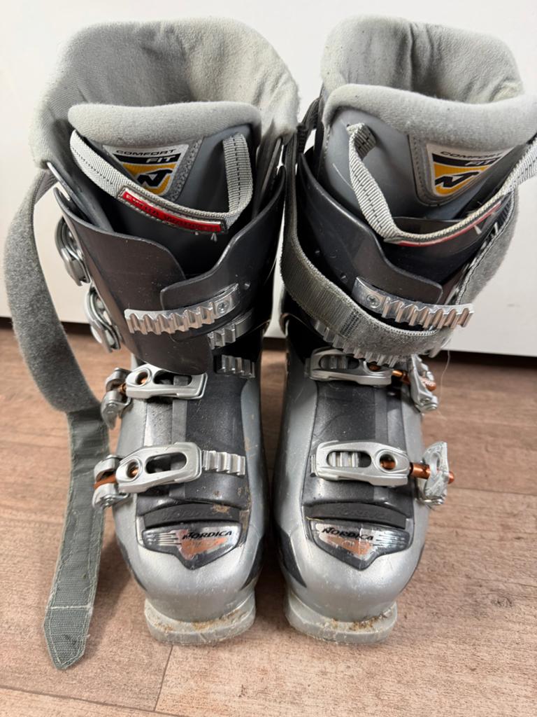 Nordica NFS Cruise skischoenen – maat 26 / 26.5, Ophalen of Verzenden, 160 tot 180 cm, Schoenen, Nordica