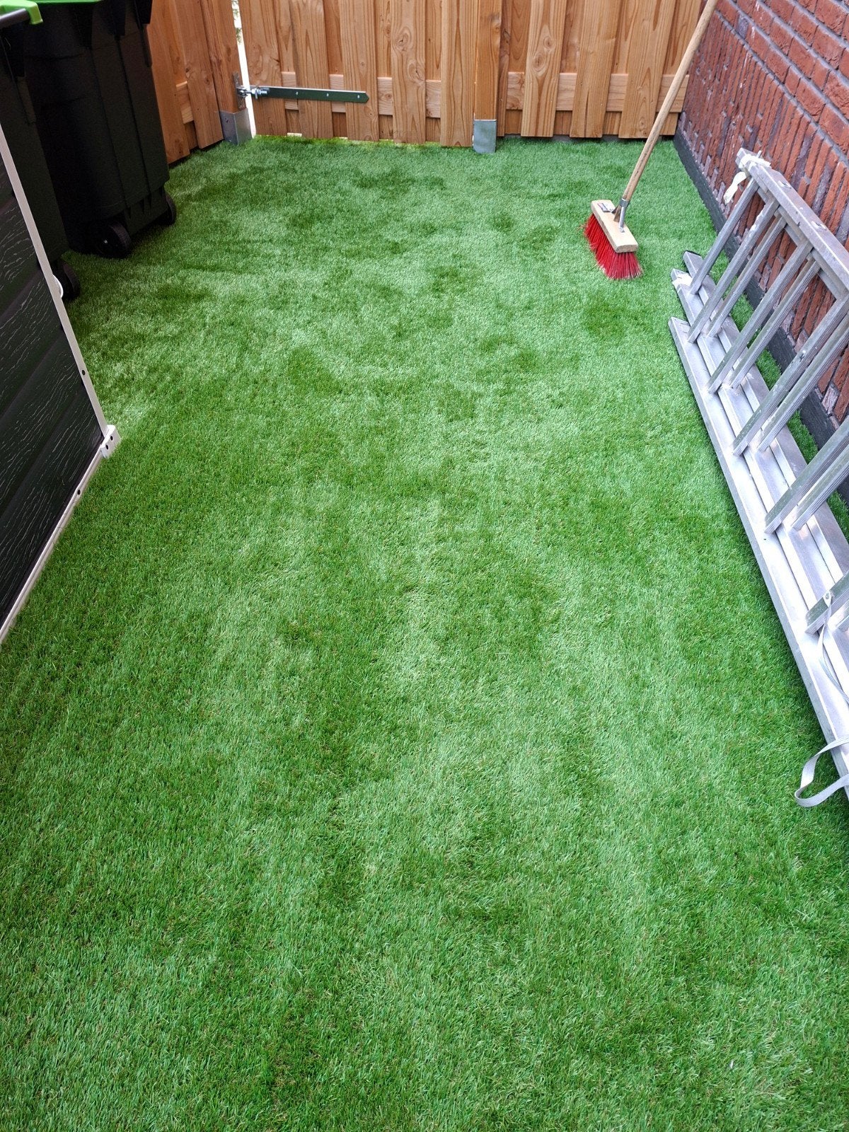 Kunstgras voor tuin of balkon 4x4m nieuw op rol, Ophalen of Verzenden, Nieuw, 10 tot 20 m²