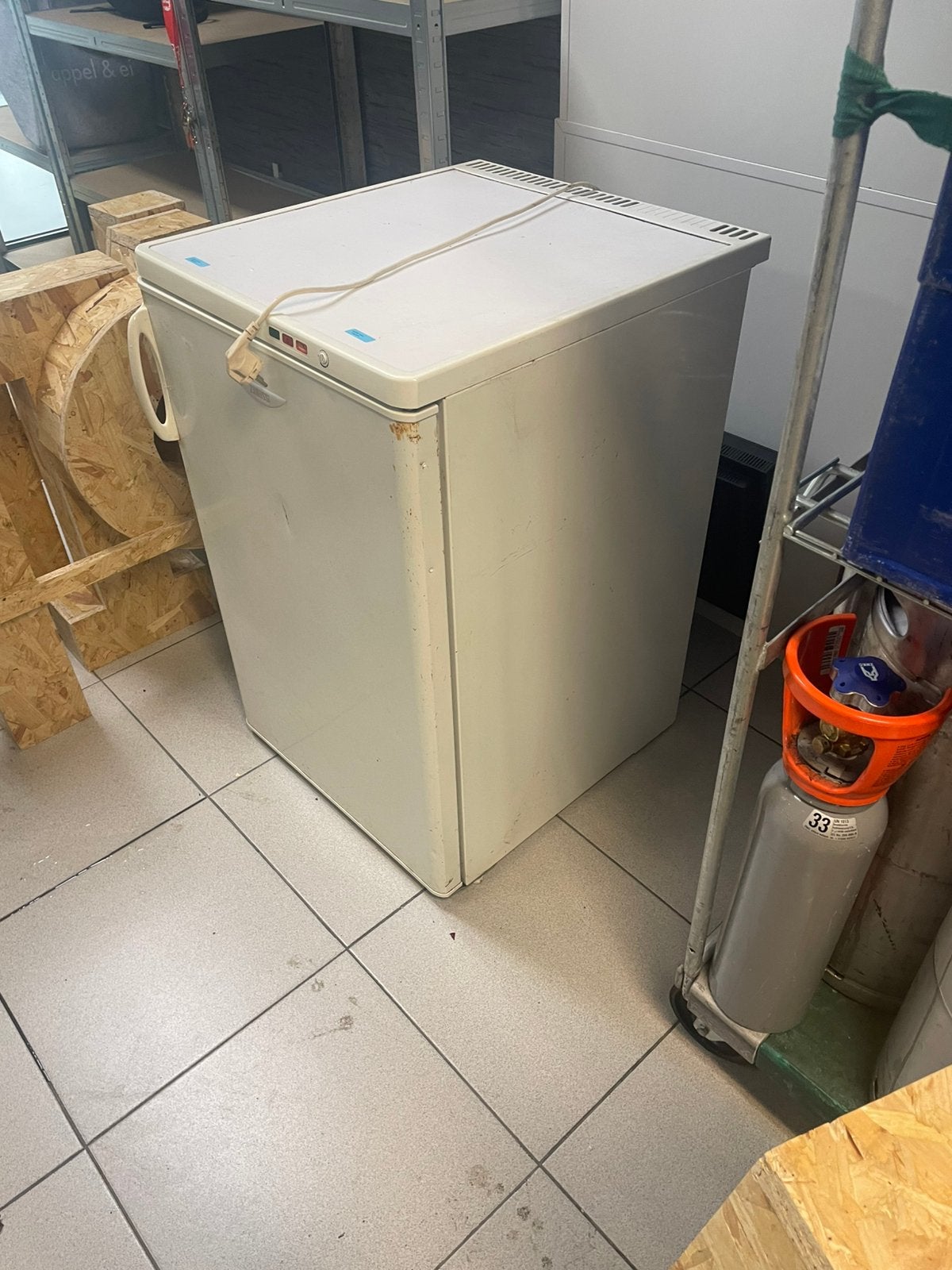 Vriezer, Ophalen, Minder dan 60 cm