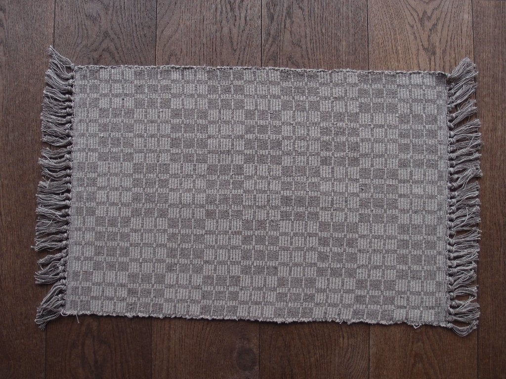 Ongebruikte nieuwe badmat tapijt 80 x 50 cm trendy dessin, Crème, 50 tot 100 cm, Zo goed als nieuw, Rechthoekig