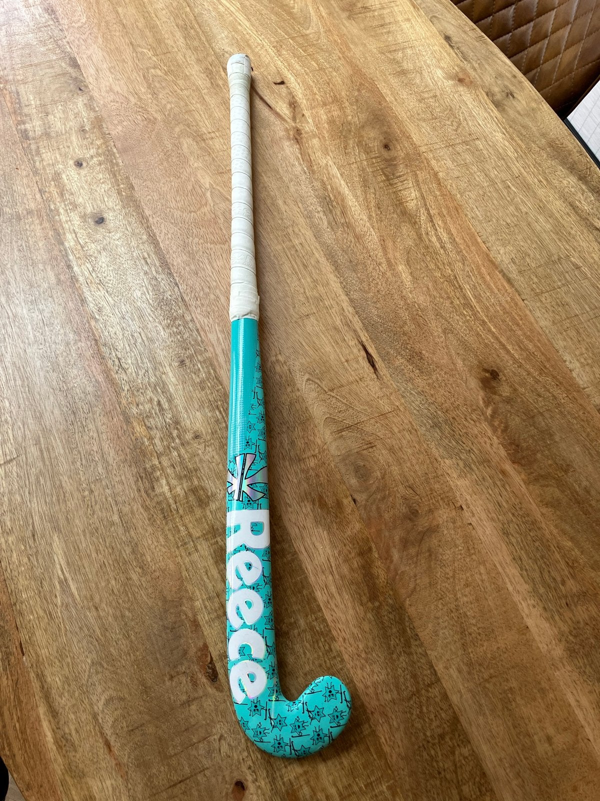 Reece zaalhockeystick - turquoise met sterren, Sport en Fitness, Hockey, Ophalen, Gebruikt, Stick