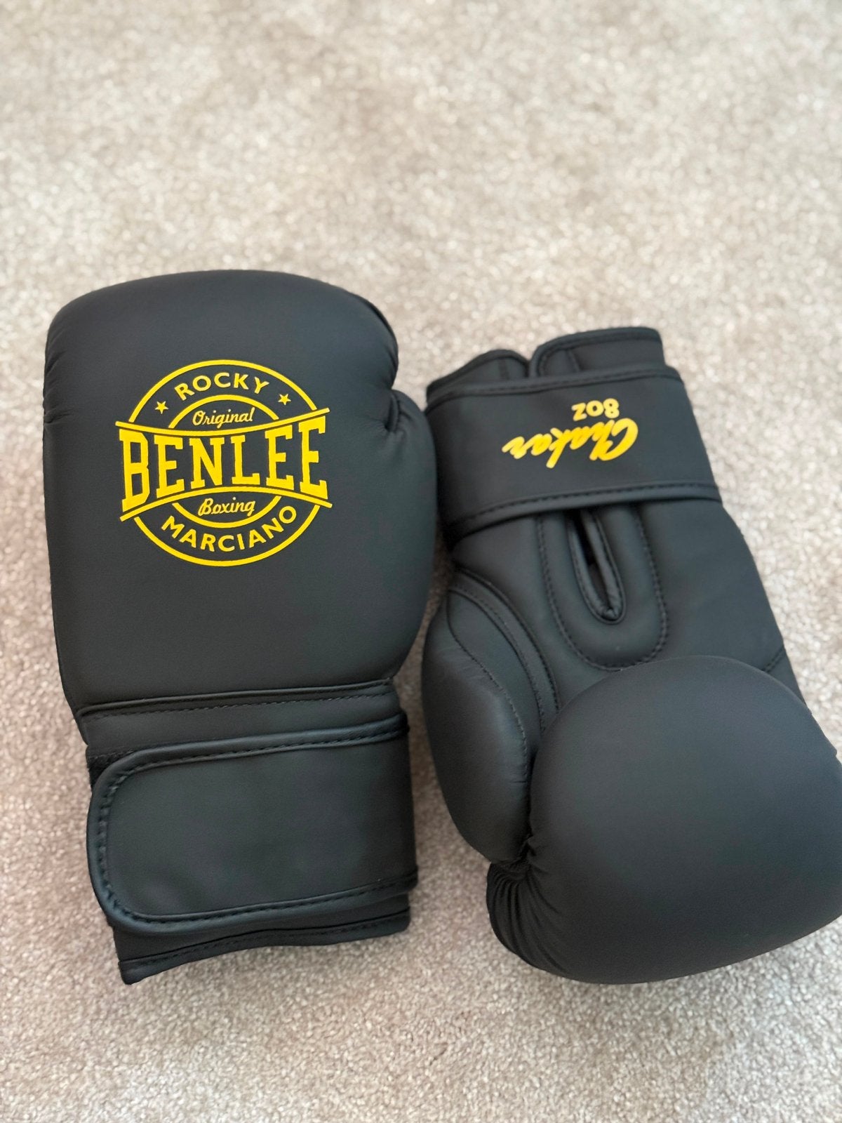 Benlee  chakar set junior 08 OZ – Thai Boxing Set – Black, Ophalen of Verzenden, Zo goed als nieuw, Bokshandschoenen