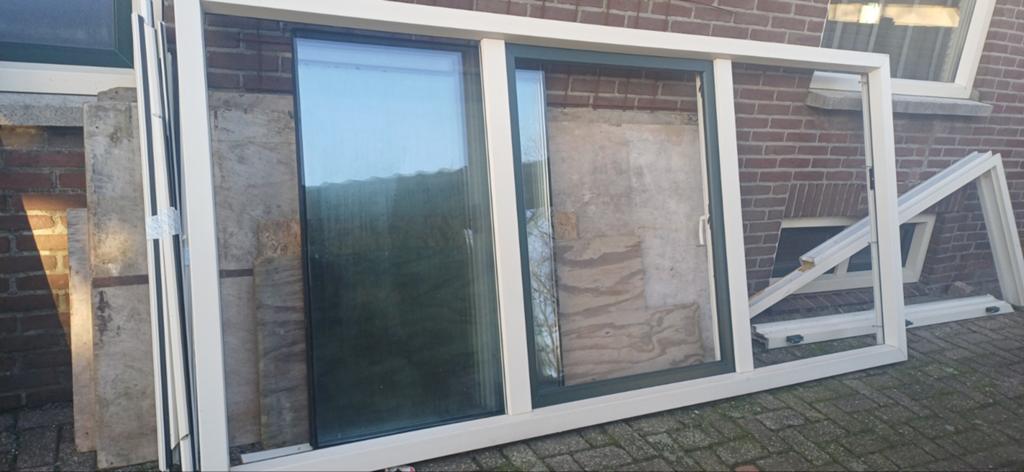 Kunststof raampui met en draaikiep raam - Gratis afhalen, Ophalen, Kunststof, 120 cm of meer, Minder dan 200 cm