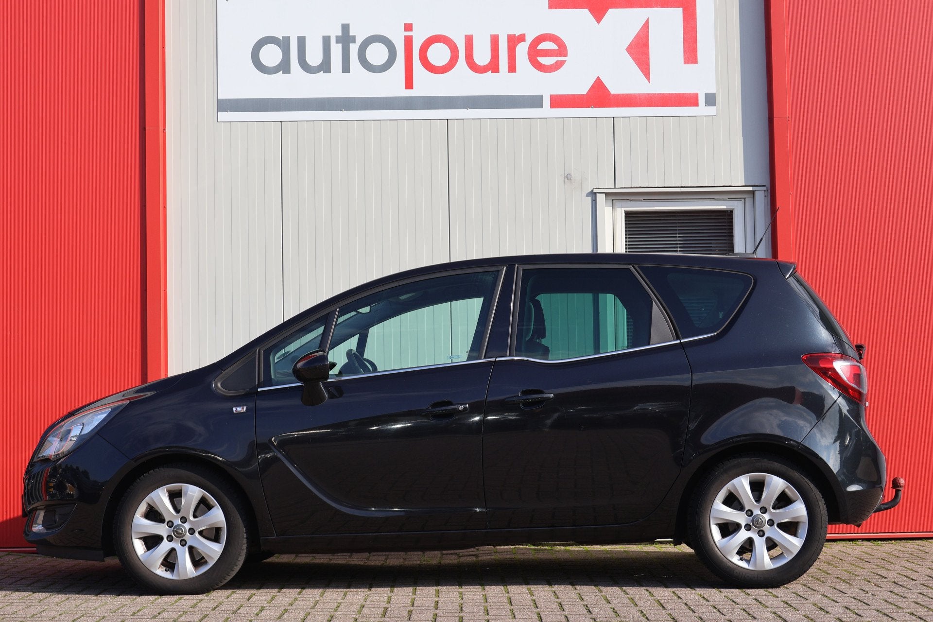 Opel Meriva 1.6 CDTi Blitz (bj 2016), Voorwielaandrijving, Gebruikt, 4 cilinders, Zwart