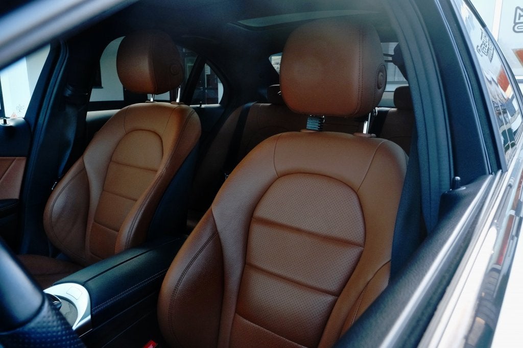 Mercedes-Benz C-Klasse 300 e AMG Line Pano, Leder, Origineel, Auto's, Automaat, Dealer onderhouden, Euro 6, 320 pk