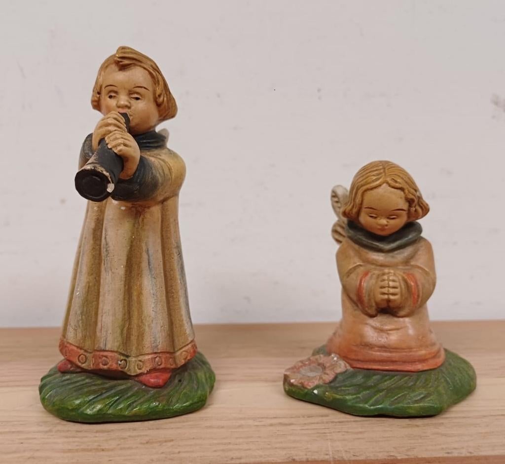 L.V. Eig. A. beeldjes - 2 stuks - Kerst, Ophalen of Verzenden, Gebruikt