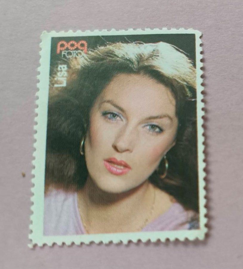 Popfoto zegel Lisa, Verzamelen, Muziek, Artiesten en Beroemdheden, Ophalen of Verzenden, Nieuw, Foto of Kaart