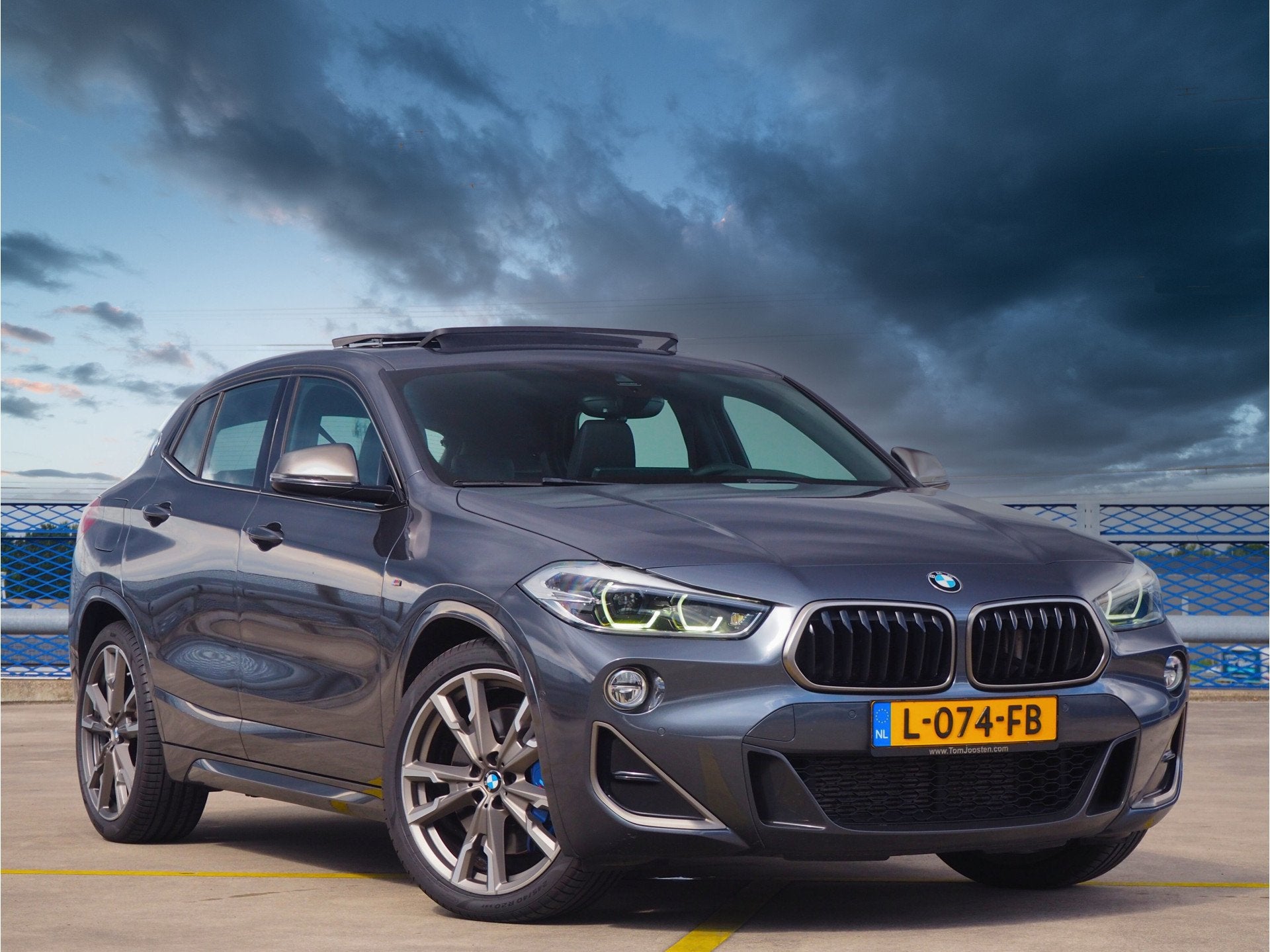 BMW X2 M35i High Executive - DEALERONDERHOUDEN - PANORAMA -, 1998 cc, X2, Gebruikt, 4 cilinders