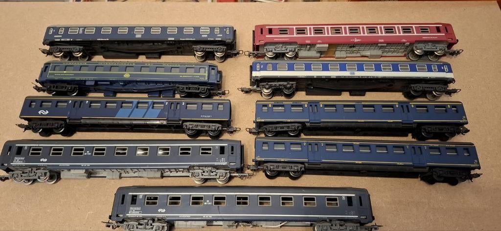 Lima / Jouef H0 // Restpartij rijtuigen 9x, Hobby en Vrije tijd, Modeltreinen | H0, Gebruikt, Gelijkstroom, Wagon, Ophalen of Verzenden