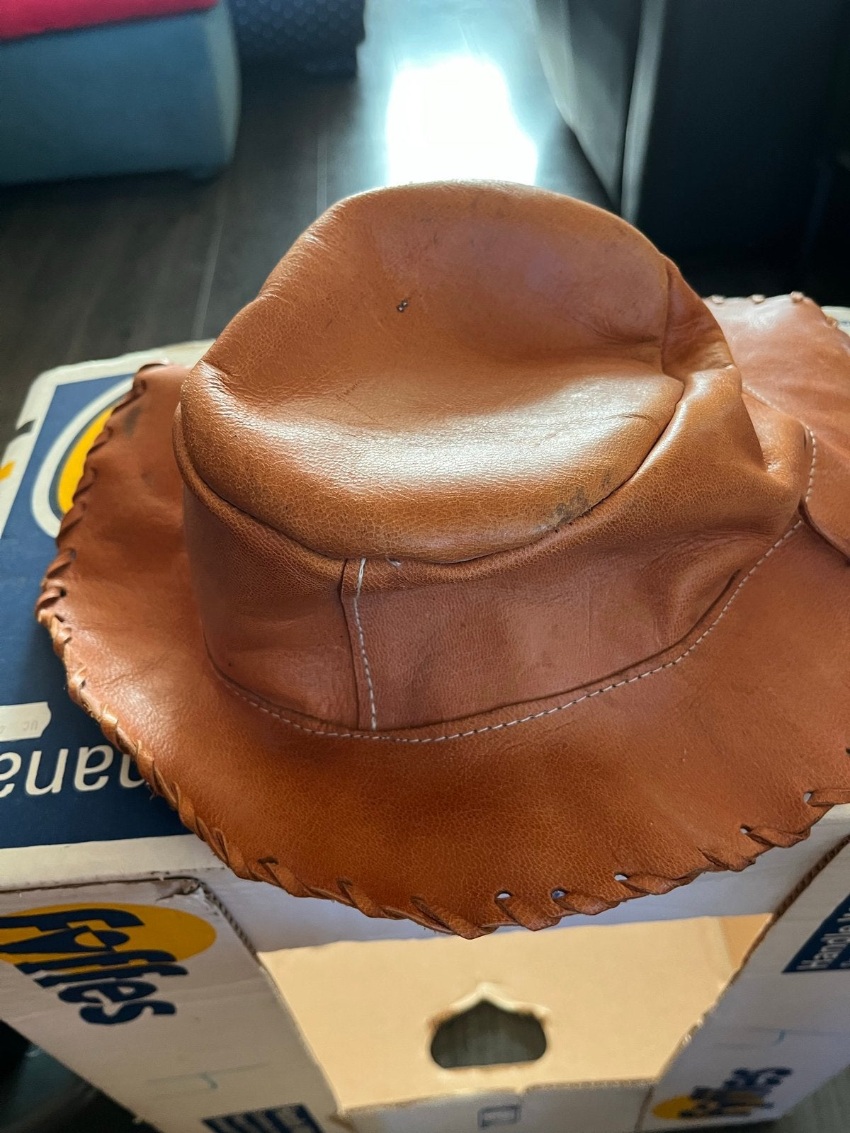 Vintage Leren Cowboyhoed - Bruin, Ophalen, Gedragen, Hoed