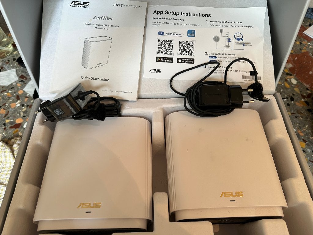 ASUS ZenWifi AX (XT8) 2-pack Mesh WiFi 6 System, Ophalen of Verzenden, Zo goed als nieuw, Router, Asus, zenwifi, xt8, xt9, wifi 6, wifi 7