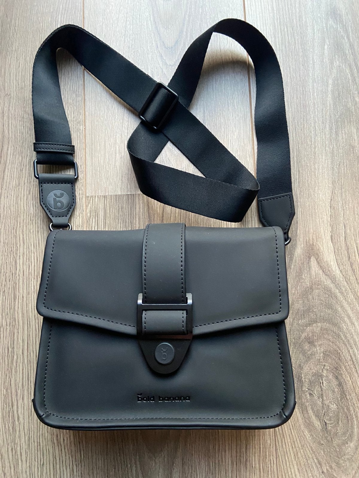 Bold banana cross body bag, Ophalen of Verzenden, Zo goed als nieuw, Zwart, Overige merken