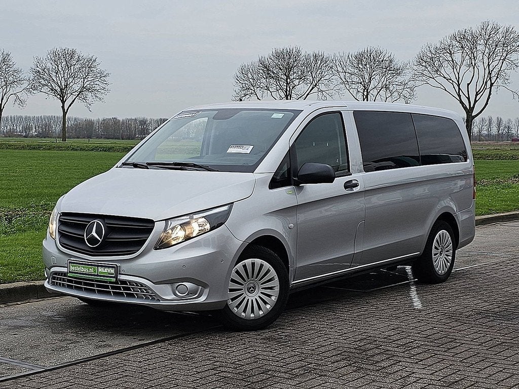 MERCEDES-BENZ VITO 114 CDI TOURER 2x airco 9-persoons!, Auto's, Bestelauto's, Automaat, 136 pk, Gebruikt, Euro 6