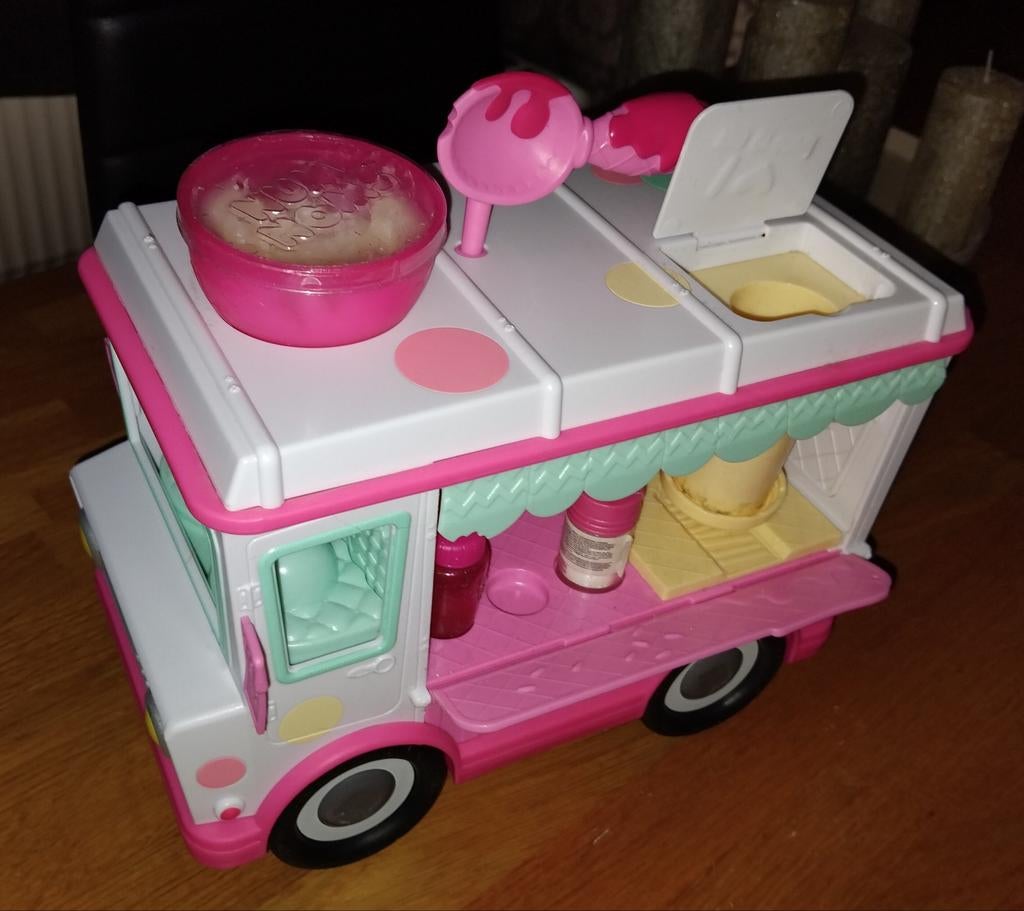 Leuke Roze Speelgoed IJscowagen Num Noms, Ophalen of Verzenden, Gebruikt, Meisje