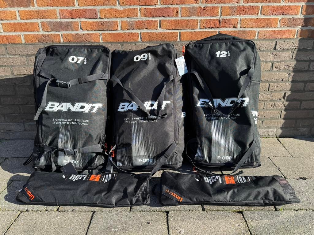 F-one Bandit 2025 7m, 9m, 12m, Linx bar SK99 zie omschrij., Watersport en Boten, Kitesurfen, Kitesurf-set, Twintip, Ophalen of Verzenden