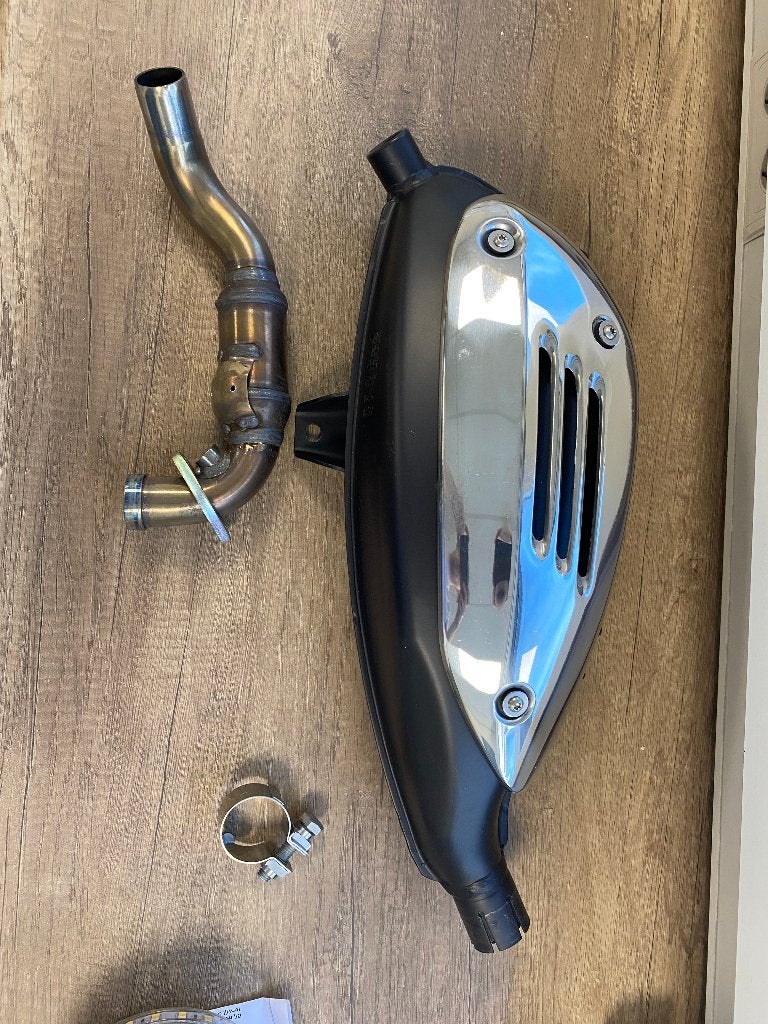 Ongebruikte Vespa GTS 300 HPE OEM Uitlaat NIEUW, Ophalen of Verzenden