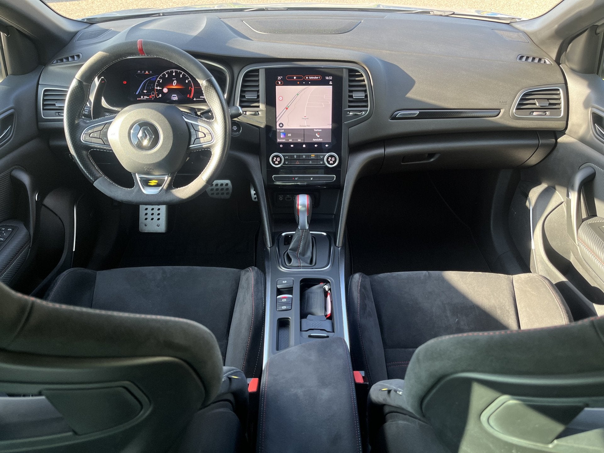 Renault Mégane 1.8 TCe 300PK RS Trophy / 4Control / Camera, Auto's, Gebruikt, Euro 6, 4 cilinders, Verwarmde buitenspiegels