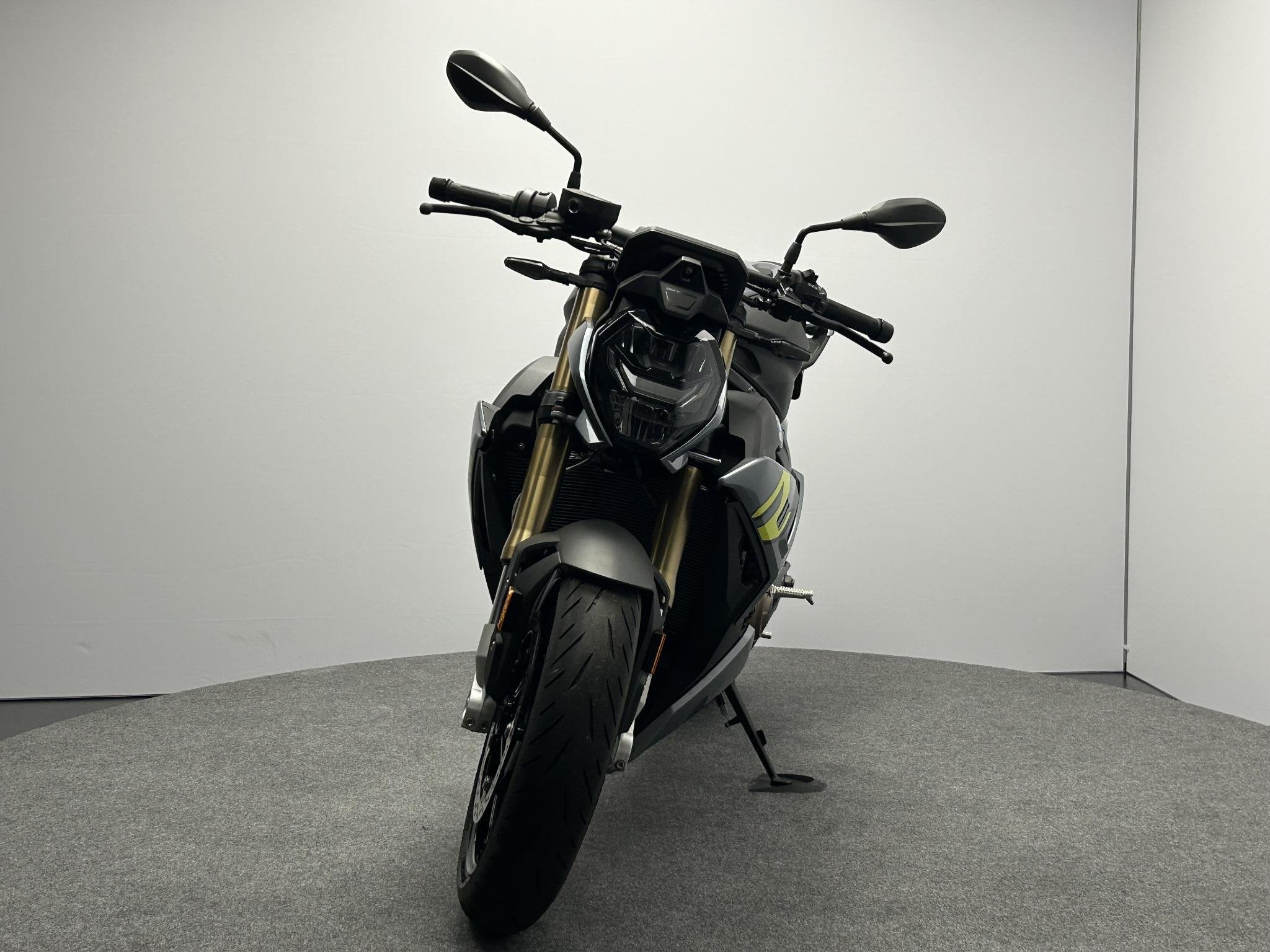 BMW S 1000 R SPORT, Einsteinlaan 5
2289 CC  Rijswijk, NL, Cruise Control, Meer dan 35 kW, Toermotor