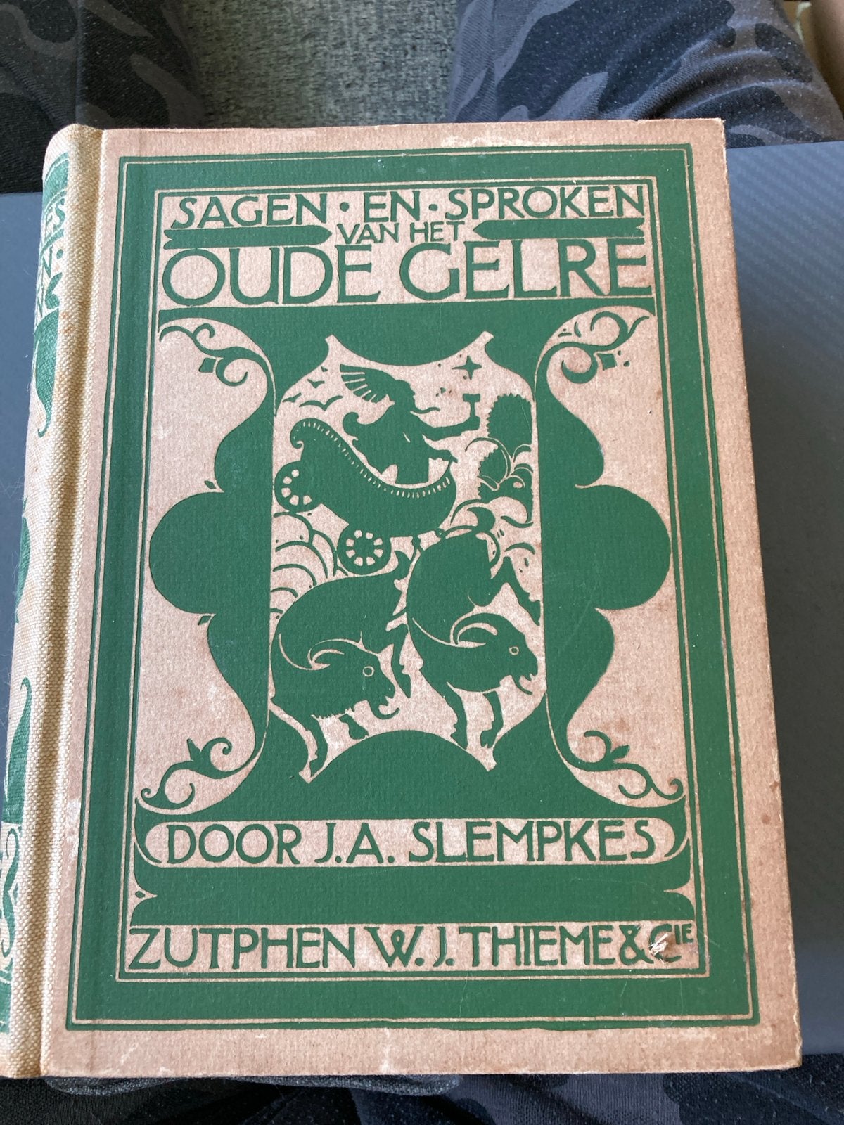 Sagen en Sproken van het Oude Gelre - J.A. Slempkes, Boeken, Ophalen of Verzenden, Gelezen