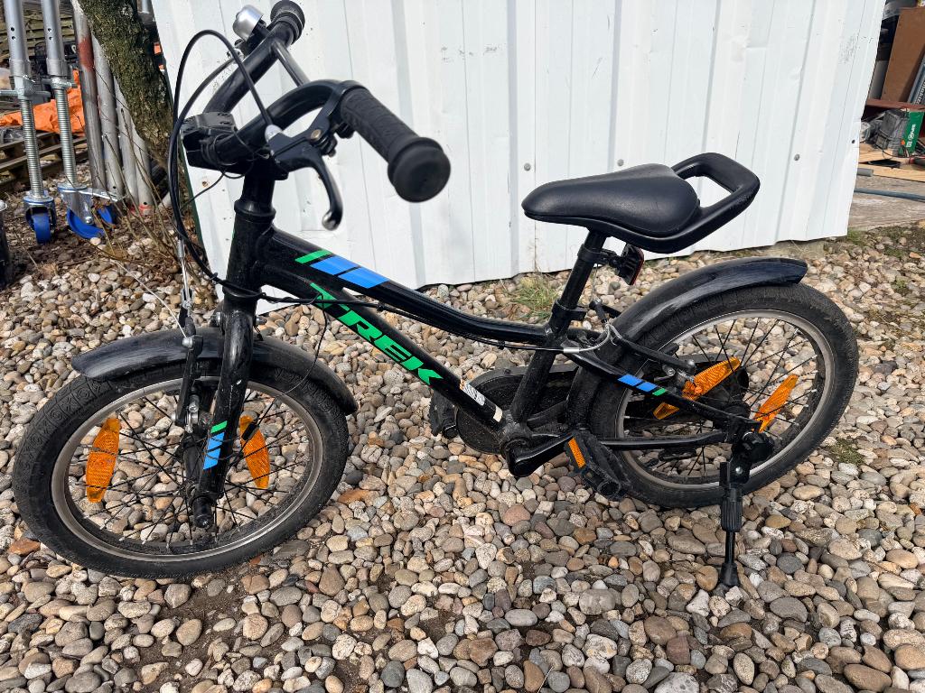 TREK precaliber kinderfiets 16 inch. 4-6 jaar, Fietsen en Brommers, Ophalen, Zijwieltjes, 16 tot 20 inch, Zo goed als nieuw