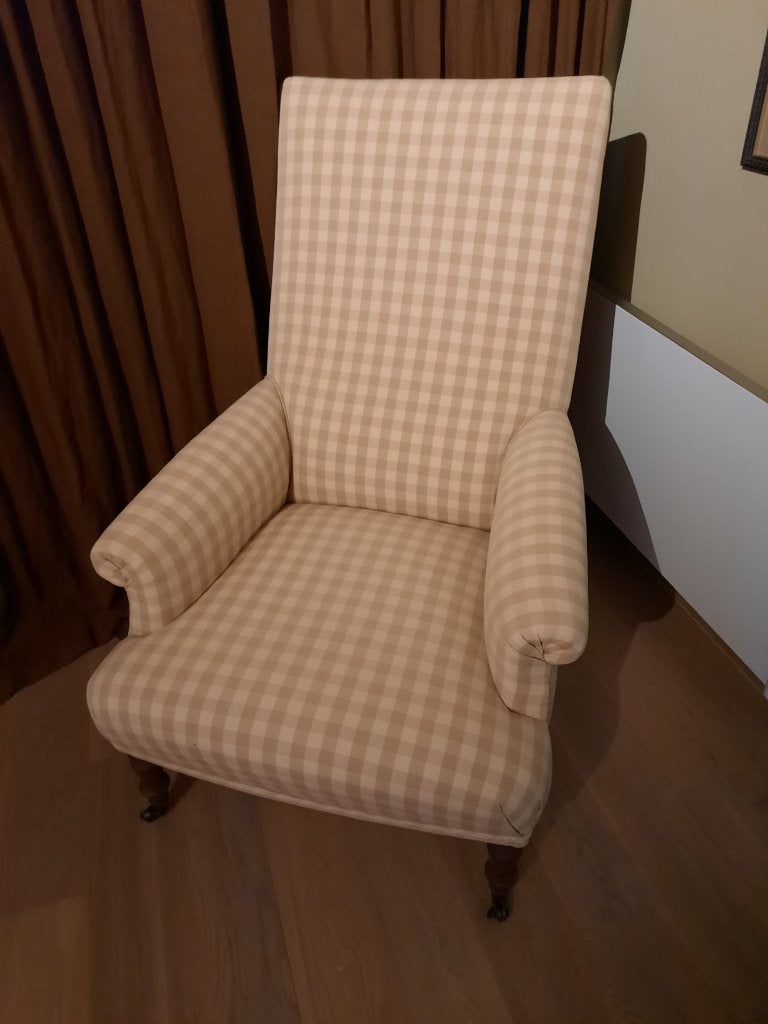 Geruite fauteuil met aparte hoge rug. Moet nu weg!, Huis en Inrichting, Ophalen, Gebruikt, 75 tot 100 cm, 50 tot 75 cm