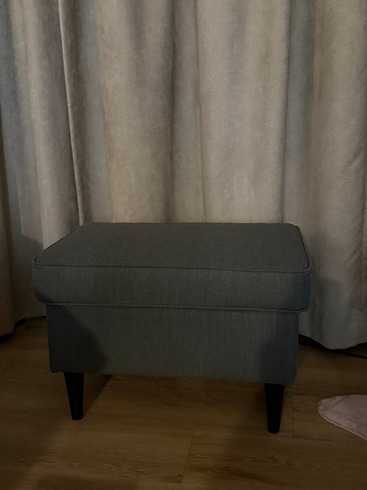 Nieuwe IKEA Poef - Grijs, Ophalen, Nieuw, Rechthoekig, Stof