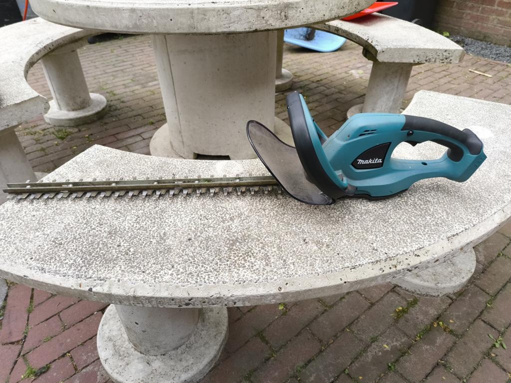 Makita heggenschaar 18v, Ophalen of Verzenden, Gebruikt, Accu, Makita