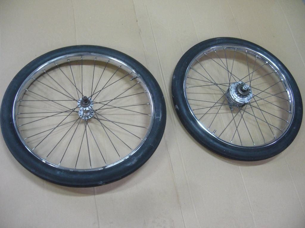 solex velgen met banden, Fietsen en Brommers, Brommeronderdelen | Oldtimers, Ophalen, Gebruikt, Overige typen, Overige merken