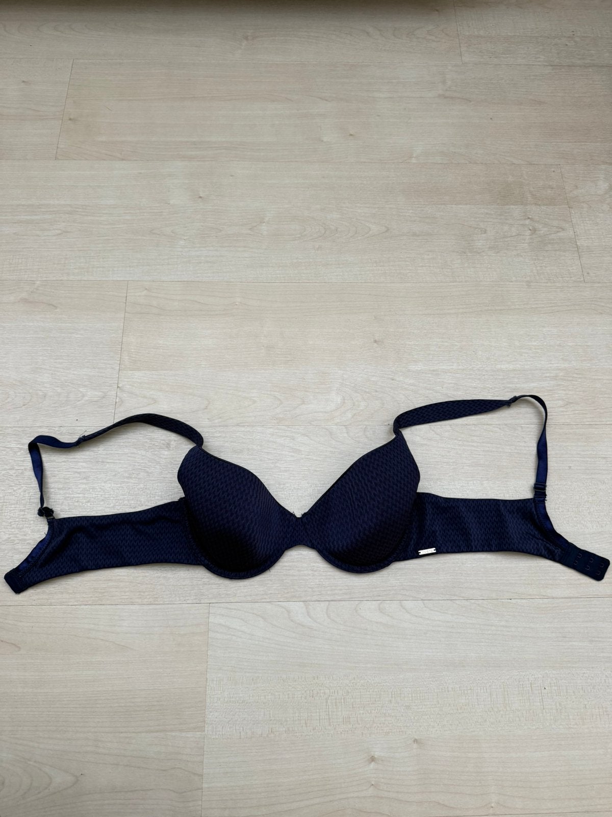 Donkerblauwe BH van Livera- 80B, Kleding | Dames, Ophalen of Verzenden, Blauw, BH