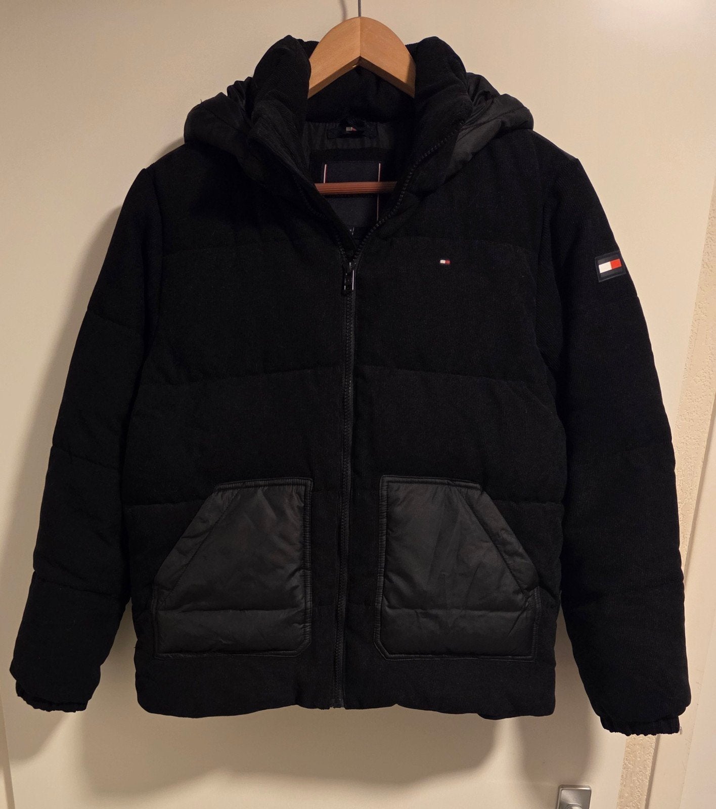 Tommy Hilfiger Winterjas zwart maat 164, Ophalen of Verzenden, Jongen, Jas, Tommy Hilfiger