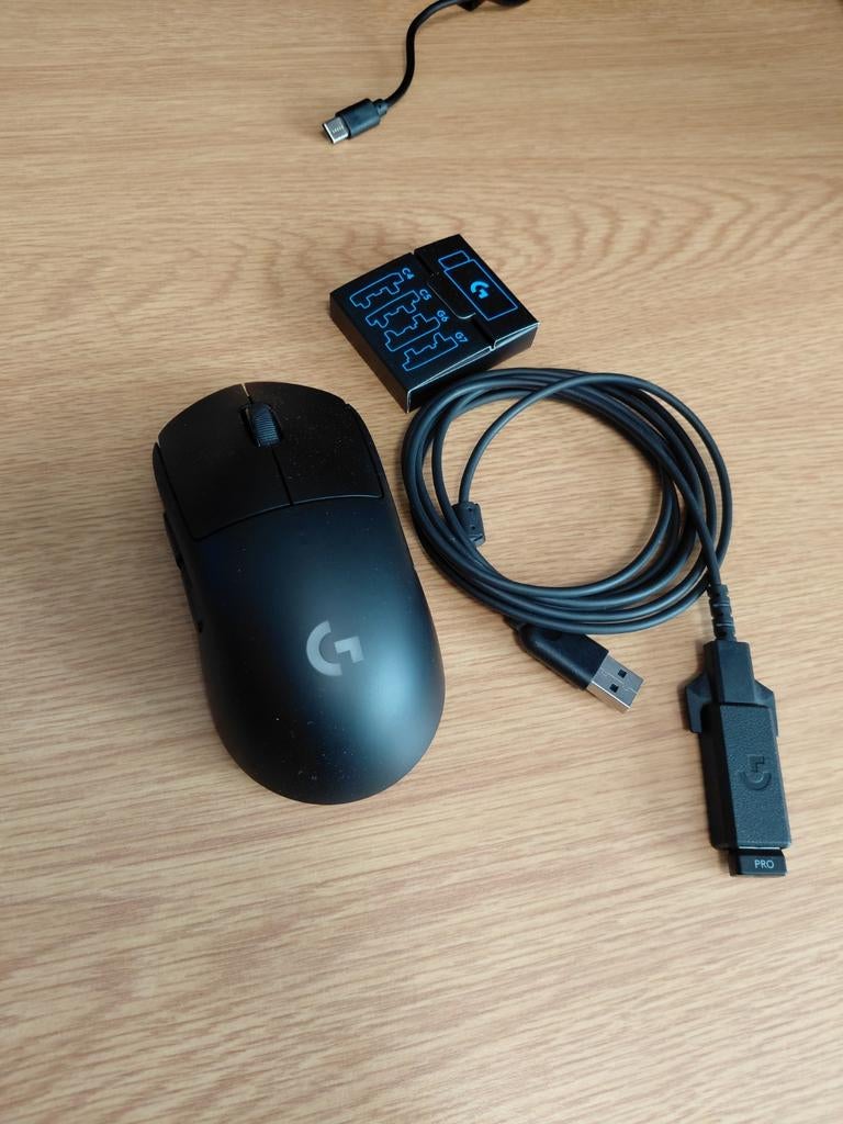 Logitech G Pro Gaming Muis - Draadloos en Nauwkeurig, Computers en Software, Muizen, Zo goed als nieuw, Muis, Draadloos, Gaming muis