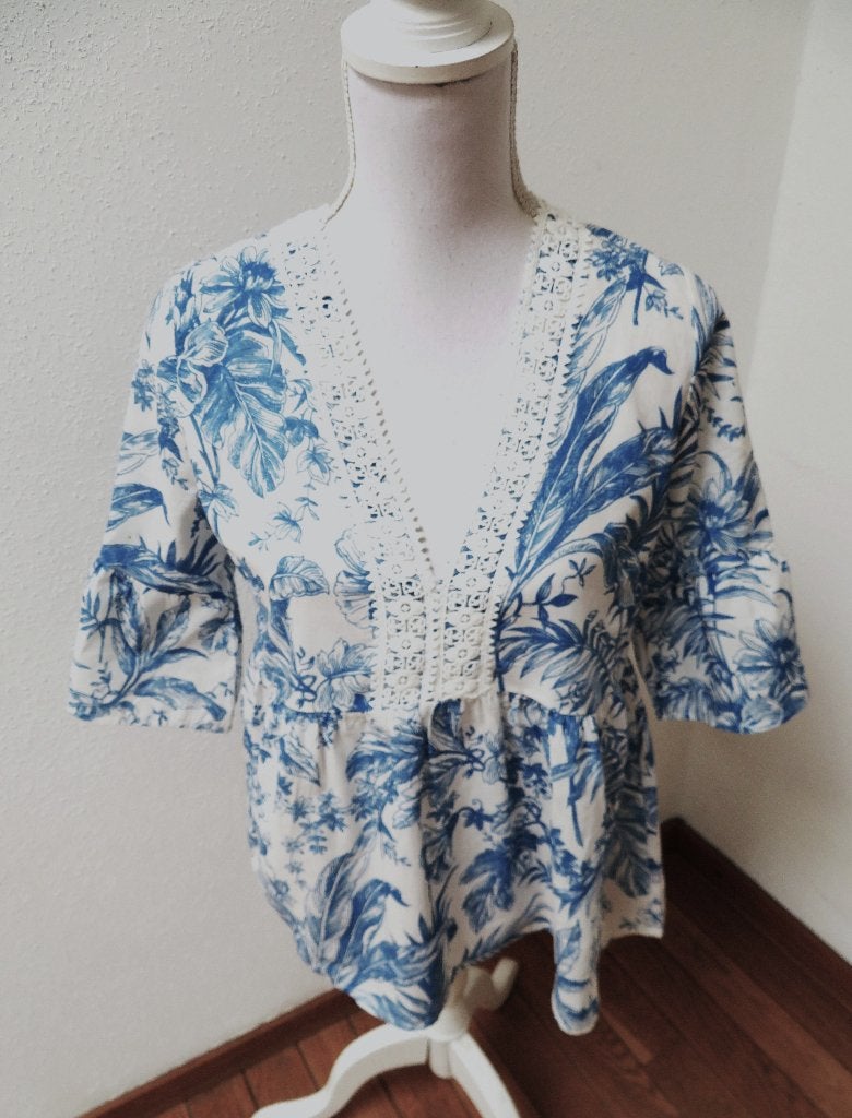 Z39 MADE IN ITALY nieuwe blouse top blauw wit S 36, Blauw, Zara, Nieuw, Ophalen of Verzenden
