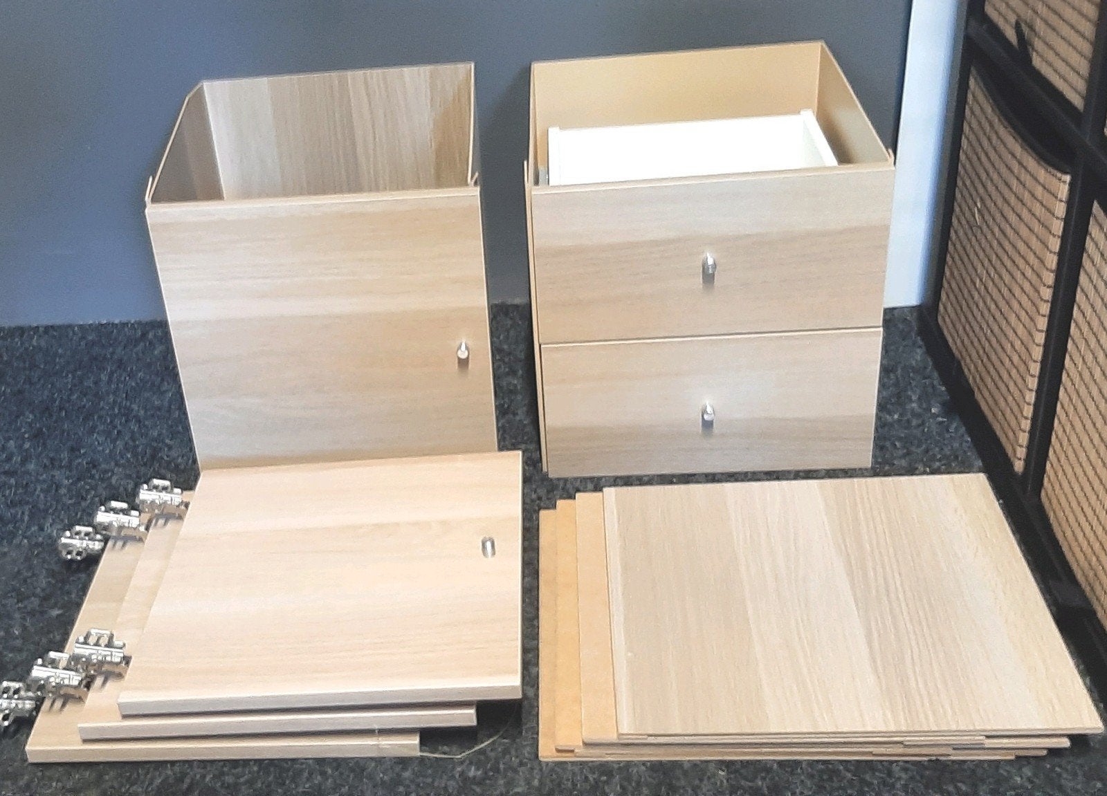15 deurtjes,  2 ladekasten voor ikea kallax Vakkenkast eiken, Ophalen, Zo goed als nieuw