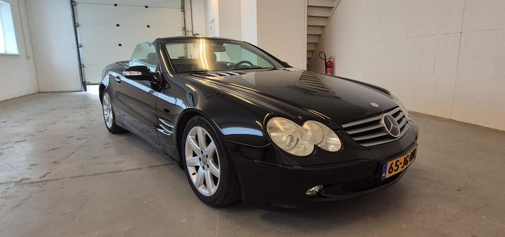 Mercedes SL500 R230 V8 | 119dkm | Zwart | €12.000 onderhoud, Auto's, Automaat, Achterwielaandrijving, Cabriolet, Zwart