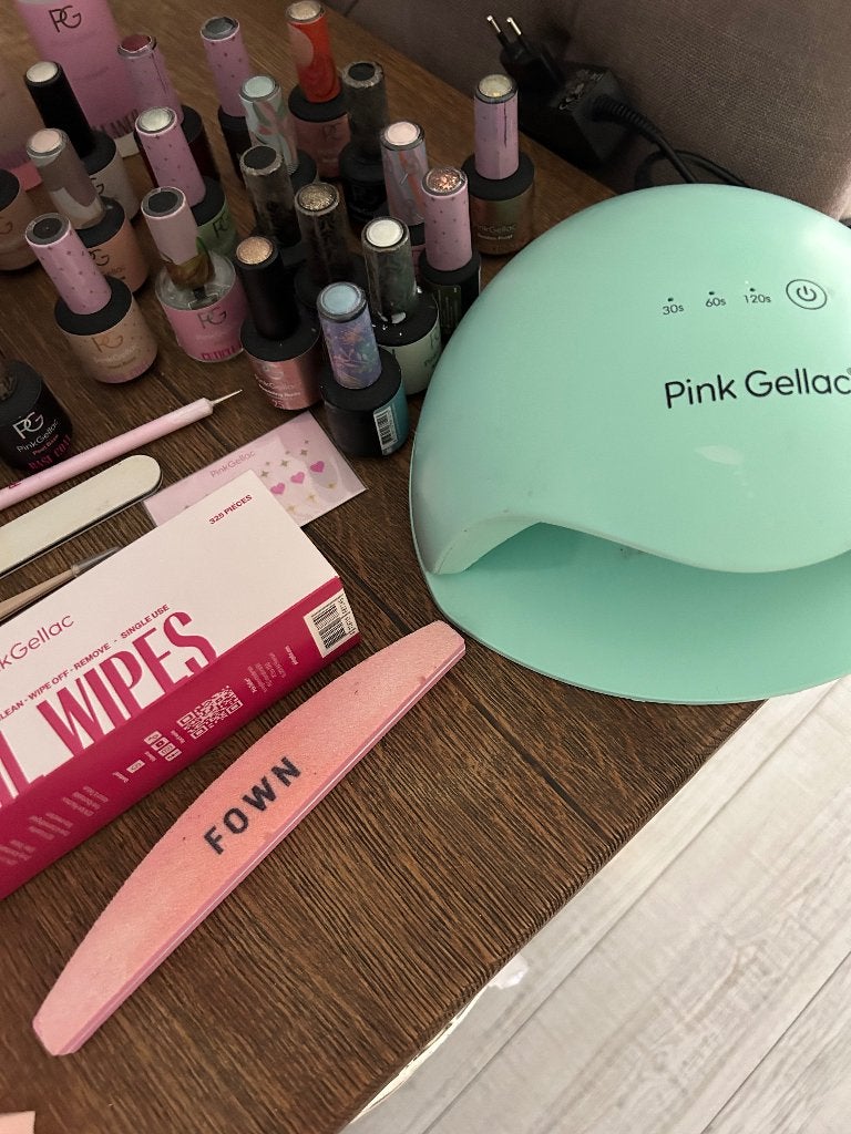 Pink Gellac set, Overige kleuren, Ophalen of Verzenden, Zo goed als nieuw, Handen en Nagels