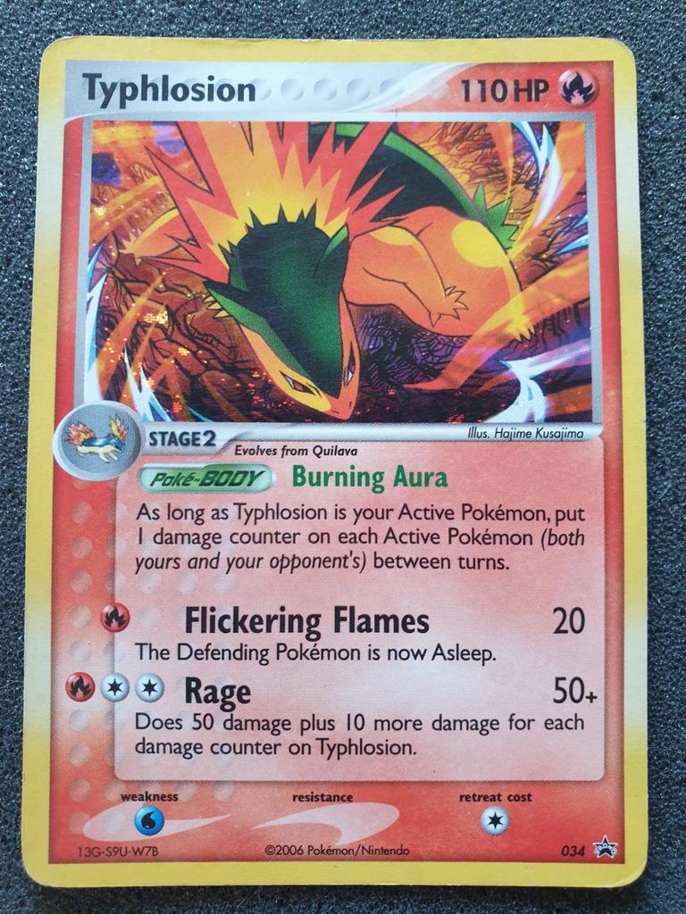 Pokémon kaart Typhlosion holo #034 Nintendo Black star promo, Ophalen of Verzenden, Gebruikt, Losse kaart