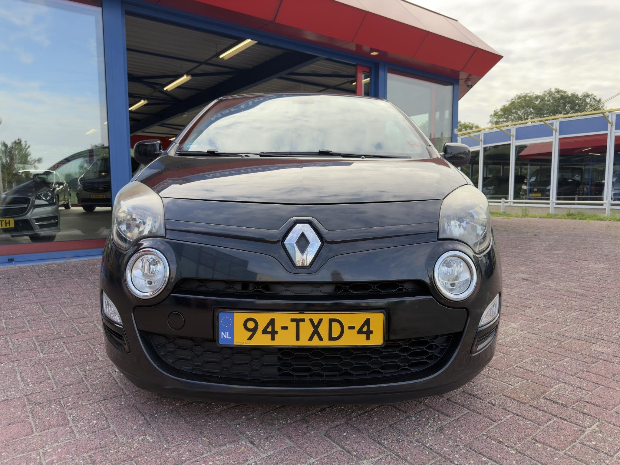 Renault Twingo 1.2 16V Dynamique DEALERONDERHOUDEN | Nette S, Gebruikt, 4 cilinders, 4 stoelen, Zwart