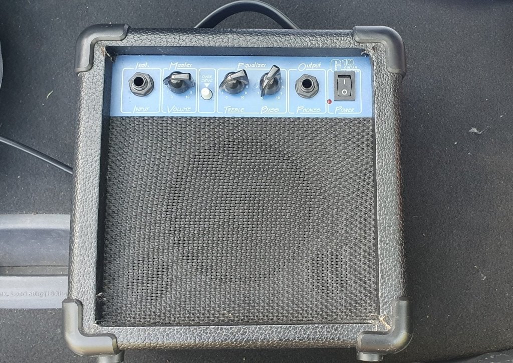 ESP LTD G-10 Gitaarversterker (10 Watt), Ophalen of Verzenden, Zo goed als nieuw, Gitaar, Minder dan 50 watt