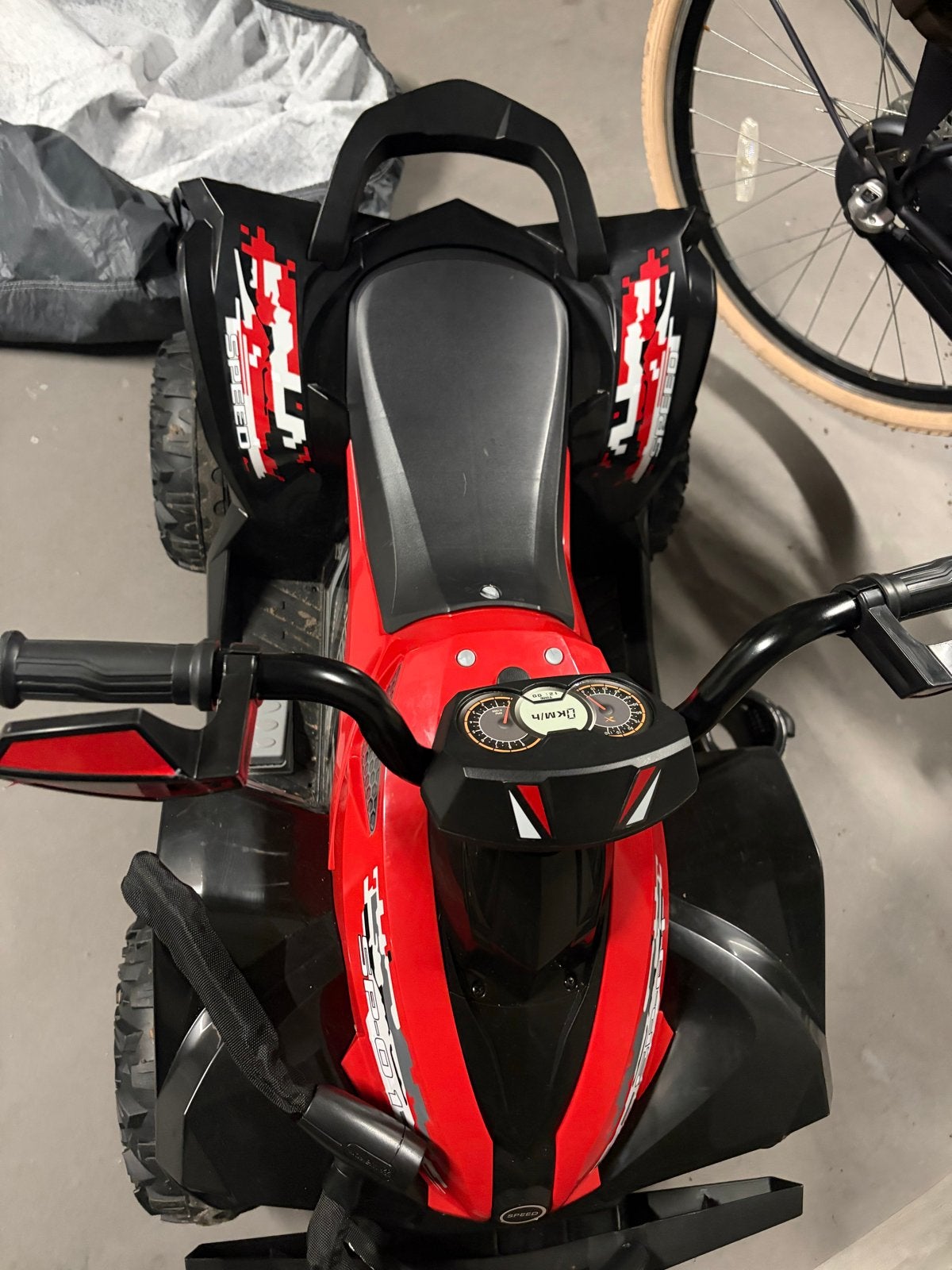 Stoere rode elektrische kinderquad, Ophalen of Verzenden, Gebruikt, Overige typen